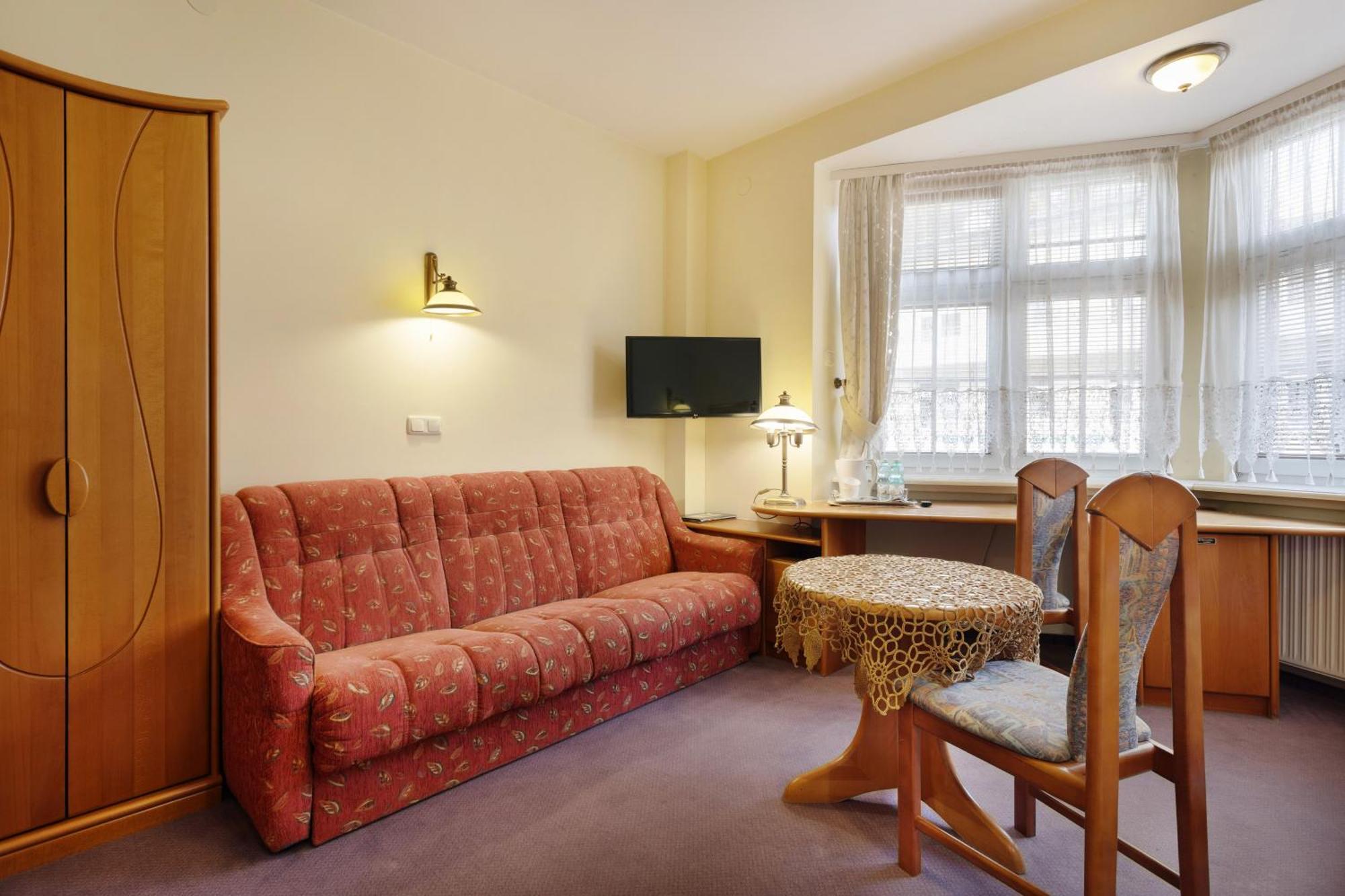 Familijny Osrodek Wypoczynkowo - Rehabilitacyjny Krynica Zdroj Hotel Buitenkant foto