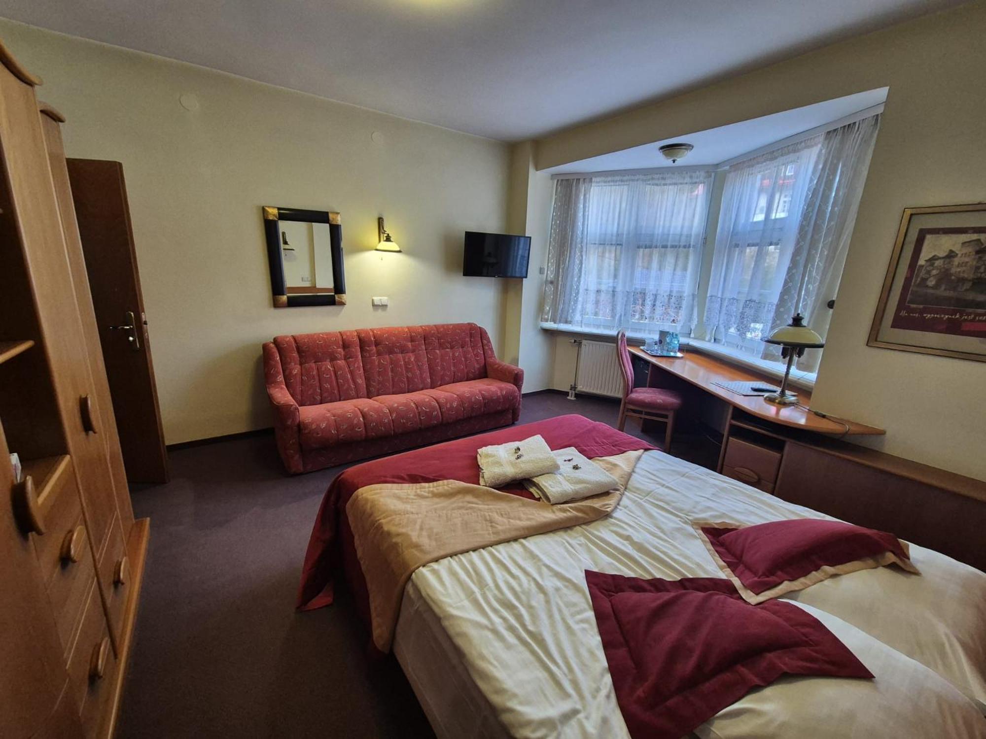 Familijny Osrodek Wypoczynkowo - Rehabilitacyjny Krynica Zdroj Hotel Buitenkant foto