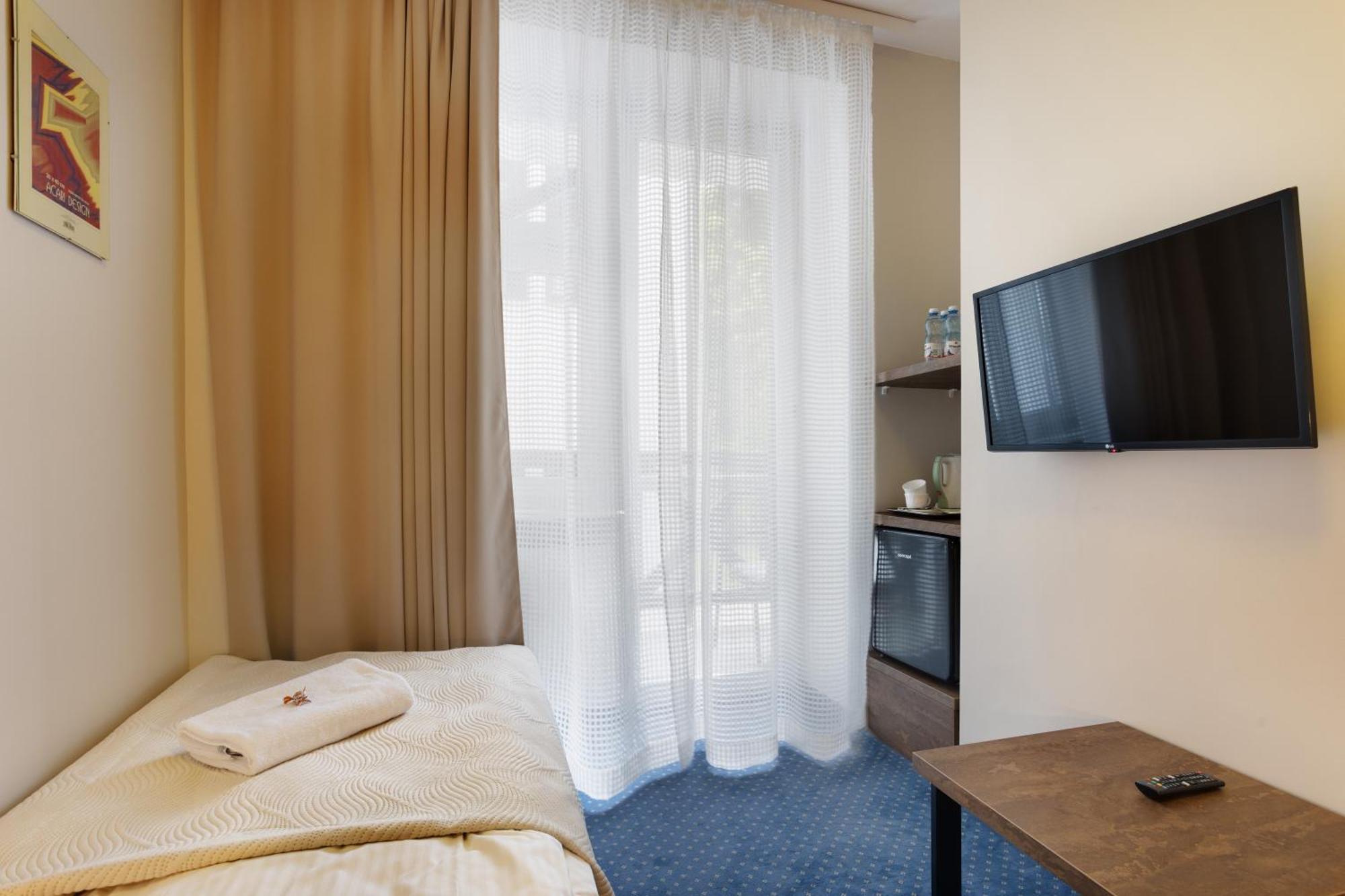 Familijny Osrodek Wypoczynkowo - Rehabilitacyjny Krynica Zdroj Hotel Buitenkant foto